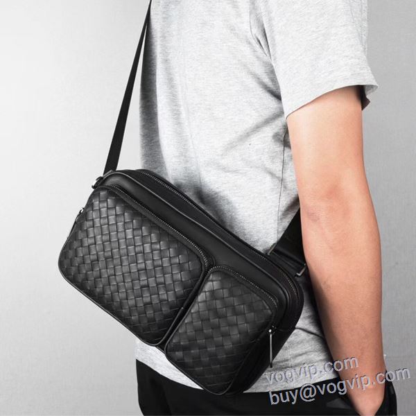 ウエストポーチ コピー ブランド ボッテガ ヴェネタ BOTTEGA VENETA 2025割引セール 斜め掛けバッグ コーデ 知的なムードを演出